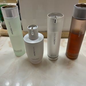 AmorePacific Sample Bundle